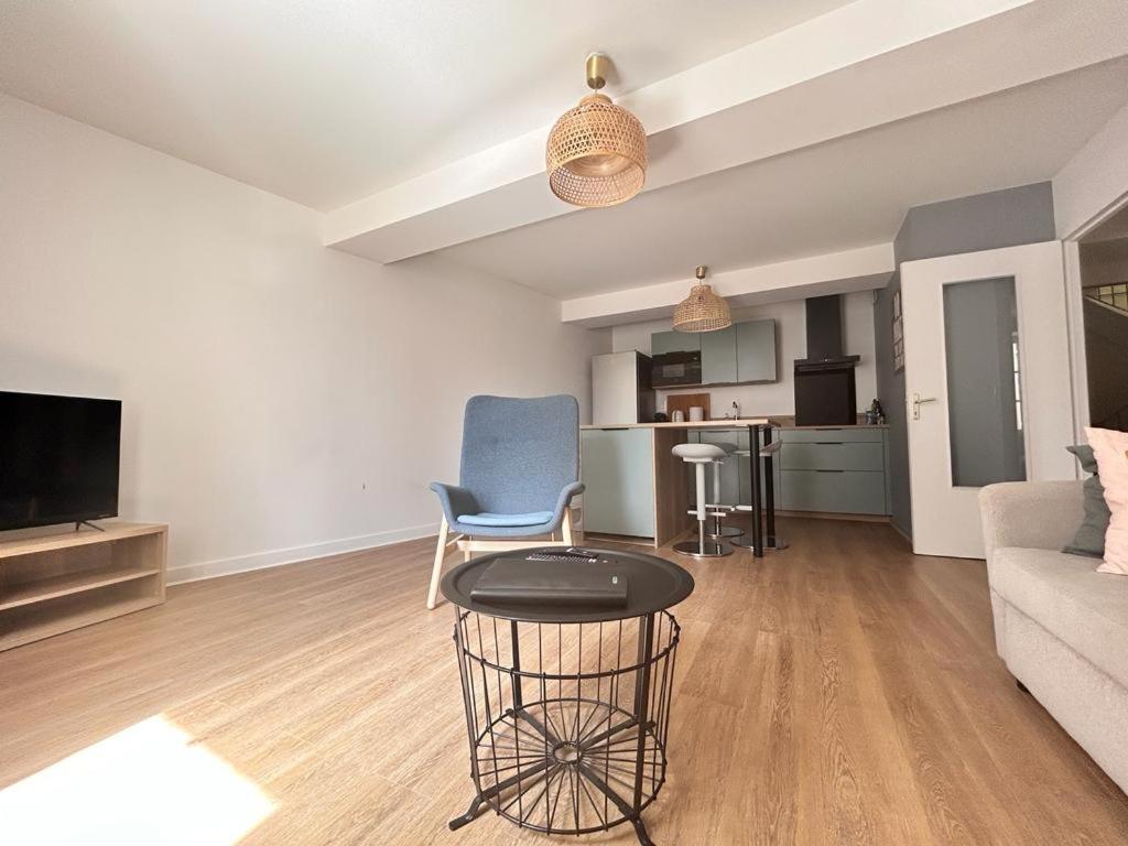 Tour D'Auvergne - Appartements En Plein Centre Ville, Proche De La Cathedrale Et De La Place De Jaude Клермон-Ферран Экстерьер фото