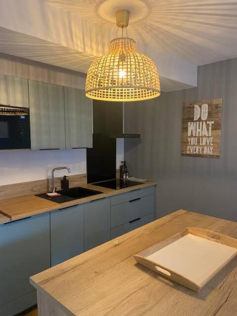 Tour D'Auvergne - Appartements En Plein Centre Ville, Proche De La Cathedrale Et De La Place De Jaude Клермон-Ферран Экстерьер фото